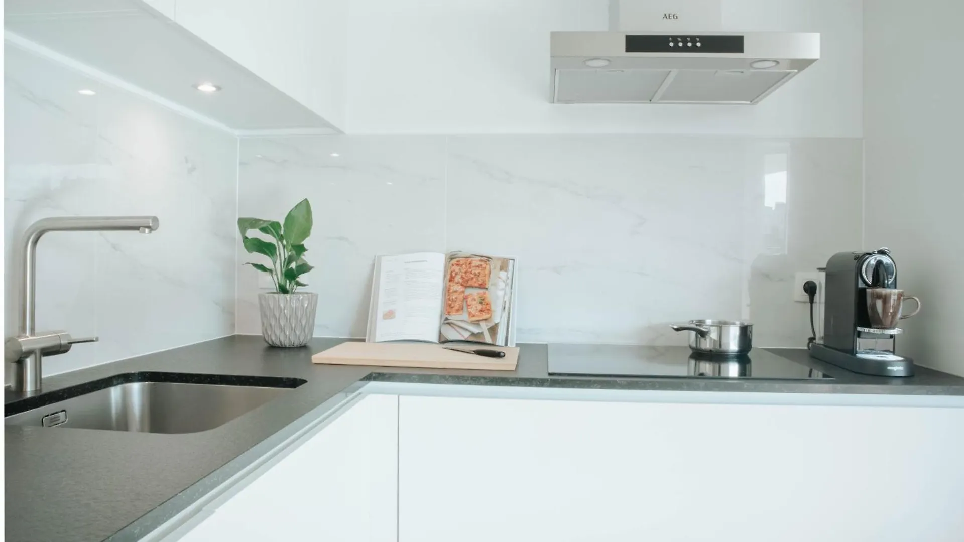 Apartment Nieuw Appartement Nabij Het Strand Met Privegarage Ostend