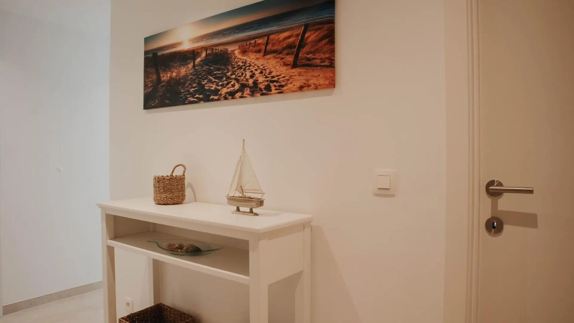 Apartment Nieuw Appartement Nabij Het Strand Met Privegarage Ostend
