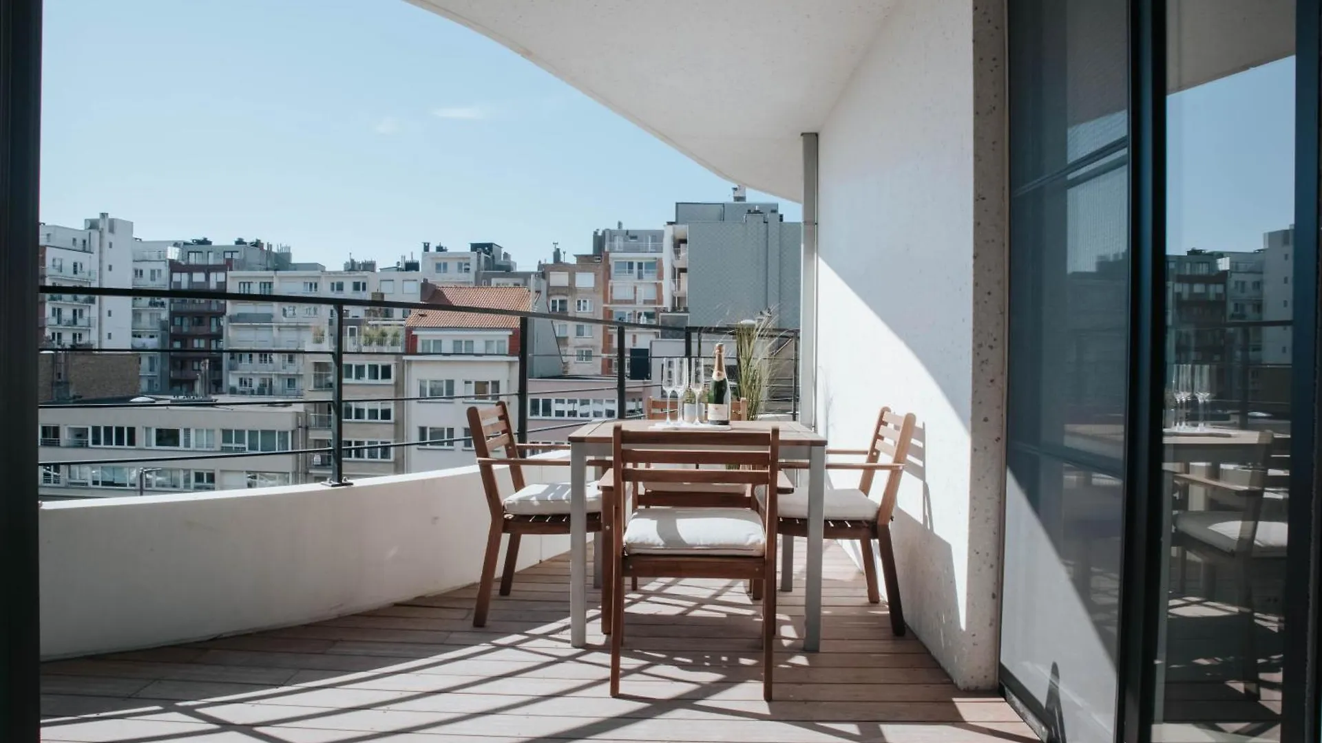 Apartment Nieuw Appartement Nabij Het Strand Met Privegarage Ostend